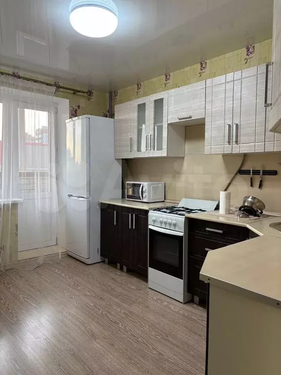 1-к. квартира, 42 м, 2/9 эт. - Фото 0