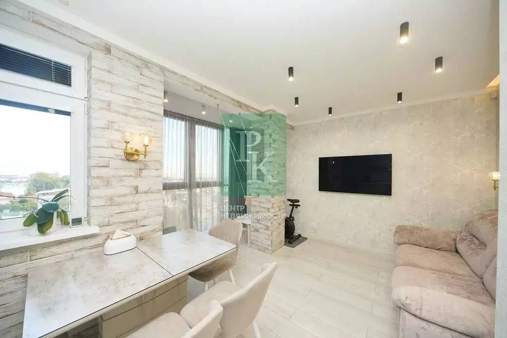 3-к кв. Севастополь ул. Николая Музыки, 25 (79.0 м) - Фото 1