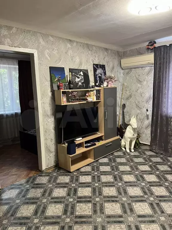 2-к. квартира, 32 м, 1/3 эт. - Фото 0
