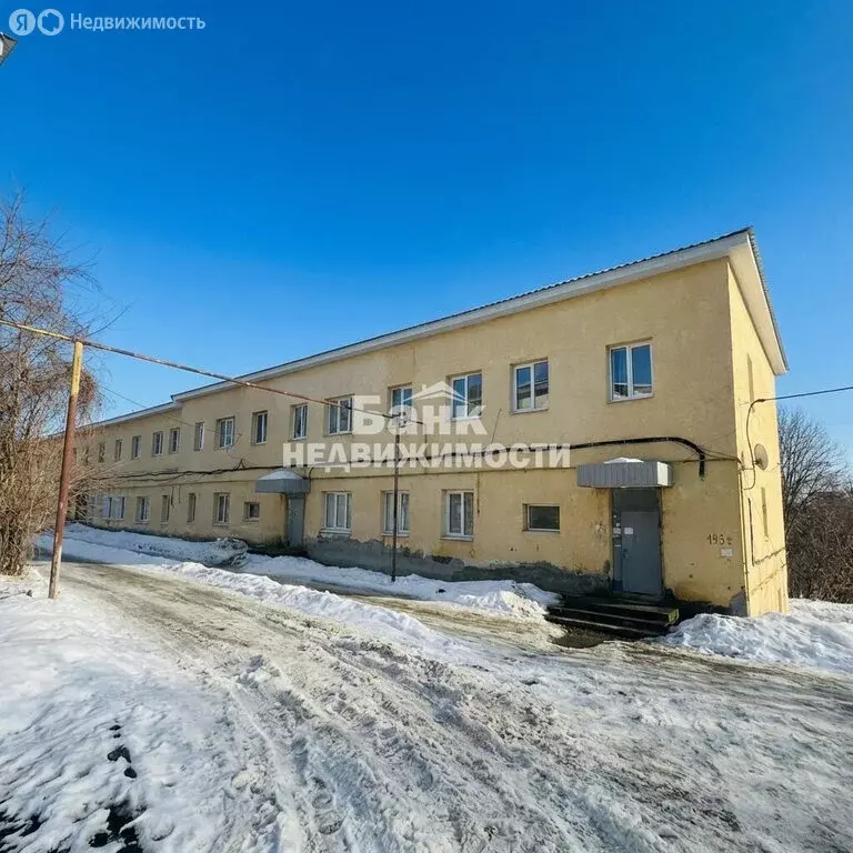 2-комнатная квартира: Вольск, улица Володарского, 193Б (40 м) - Фото 1