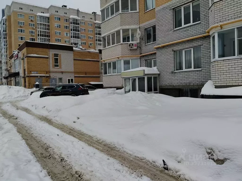 Помещение свободного назначения в Чувашия, Чебоксары Университетская ... - Фото 1