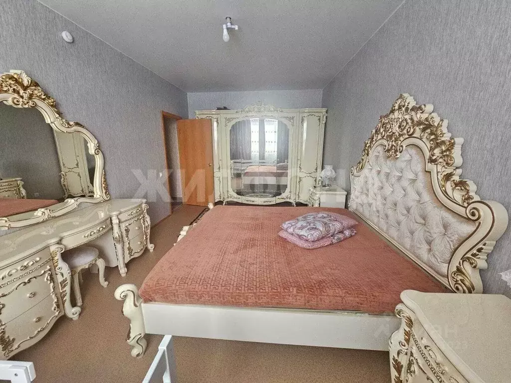 2-к кв. Ханты-Мансийский АО, Когалым ул. Кирова, 13 (58.0 м) - Фото 1