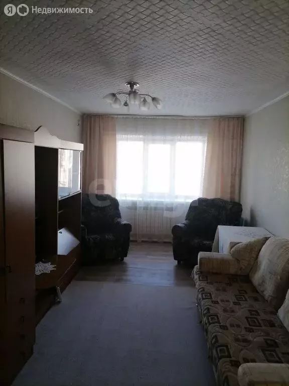 3-комнатная квартира: село Гагарино, улица Гагарина, 38 (57.9 м) - Фото 0
