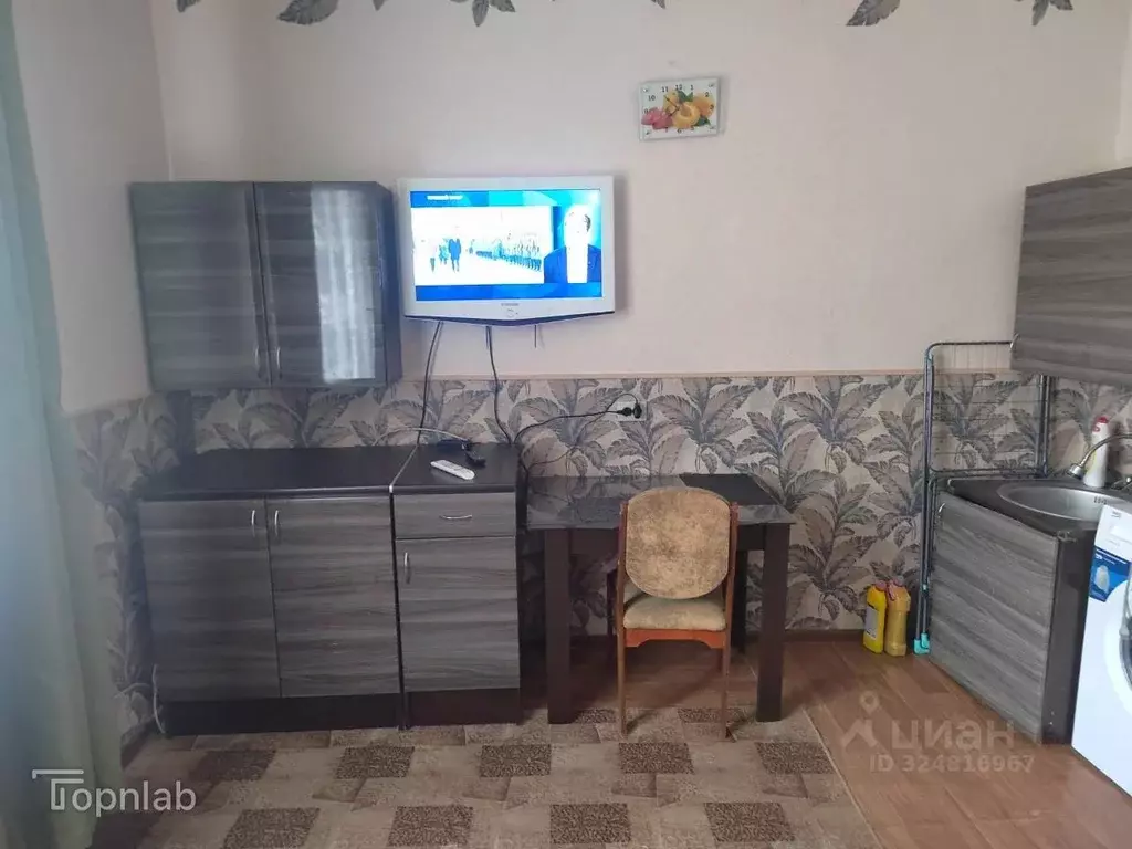 Комната Краснодарский край, Новороссийск Элеваторная ул., 9 (20.0 м) - Фото 1