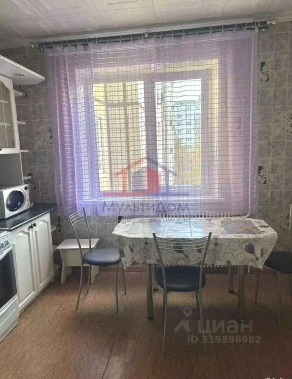 3-к кв. Белгородская область, Старый Оскол Восточный мкр, 14А (75.0 м) - Фото 1