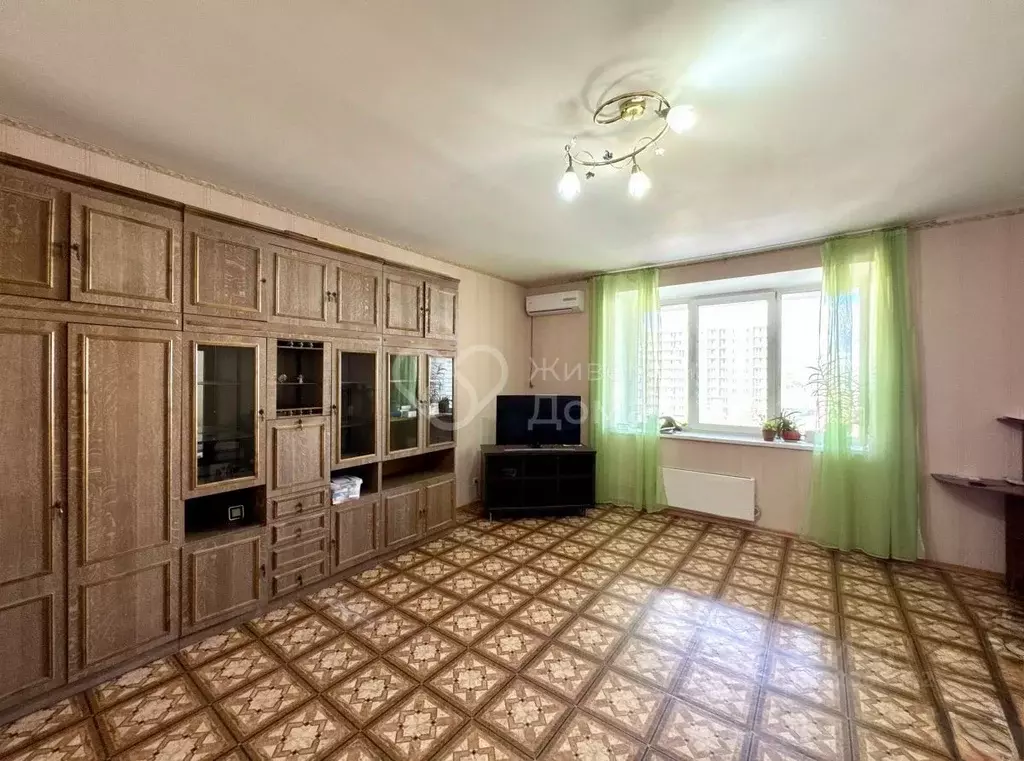 2-к кв. Волгоградская область, Волгоград бул. 30-летия Победы, 19 ... - Фото 1