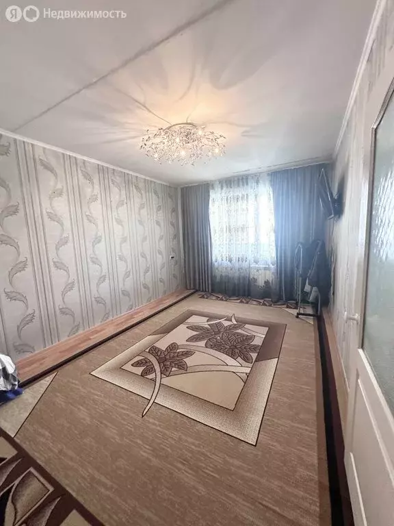 3-комнатная квартира: Набережные Челны, улица Раскольникова, 23 (73.6 ... - Фото 1