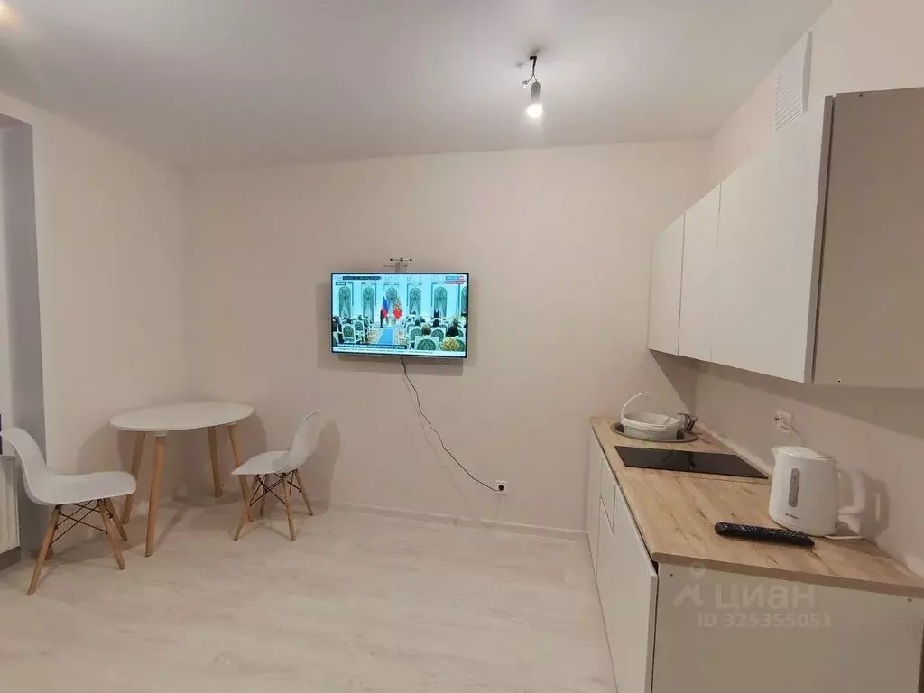 Студия Пермский край, Пермь ул. Сергея Есенина, 9Ак1 (23.0 м) - Фото 1