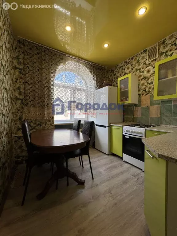 3-комнатная квартира: Каменск-Уральский, Октябрьская улица, 12 (62.7 ... - Фото 1