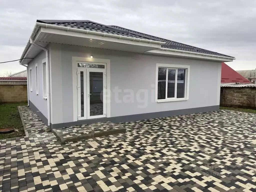 Дом в Крым, Симферополь ул. 24-я Коллективных Садов (125 м) - Фото 1