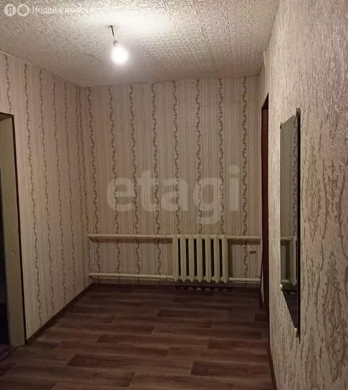 Дом в Омская область, рабочий посёлок Таврическое, Северная улица ... - Фото 0