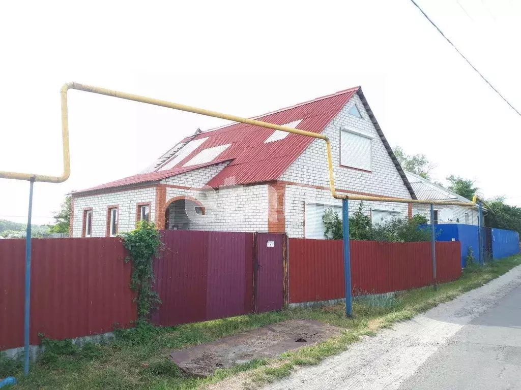 Дом в Белгородская область, Волоконовка рп ул. Гоголя (170 м) - Фото 0