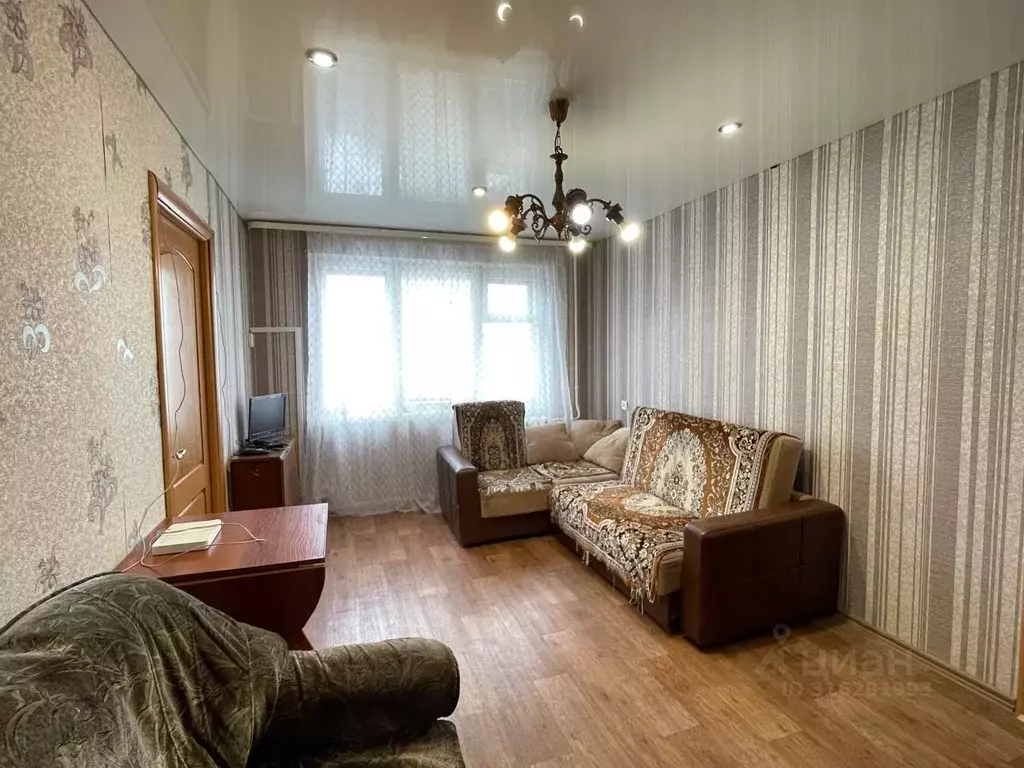 2-к кв. Мурманская область, Мурманск просп. Кирова, 31 (45.5 м) - Фото 1