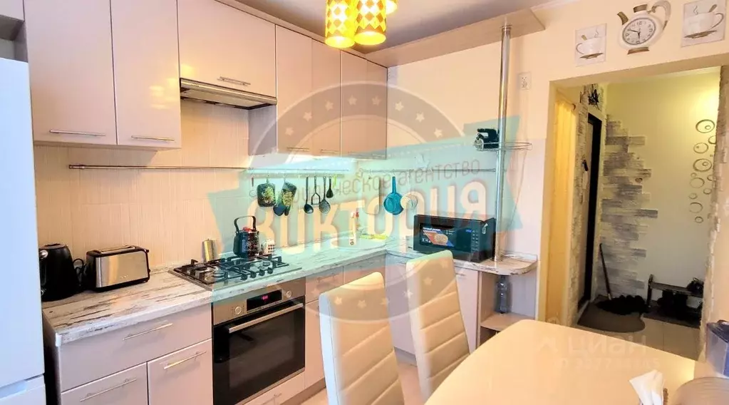 3-к кв. Орловская область, Мценск Советская ул., 40 (66.2 м) - Фото 2