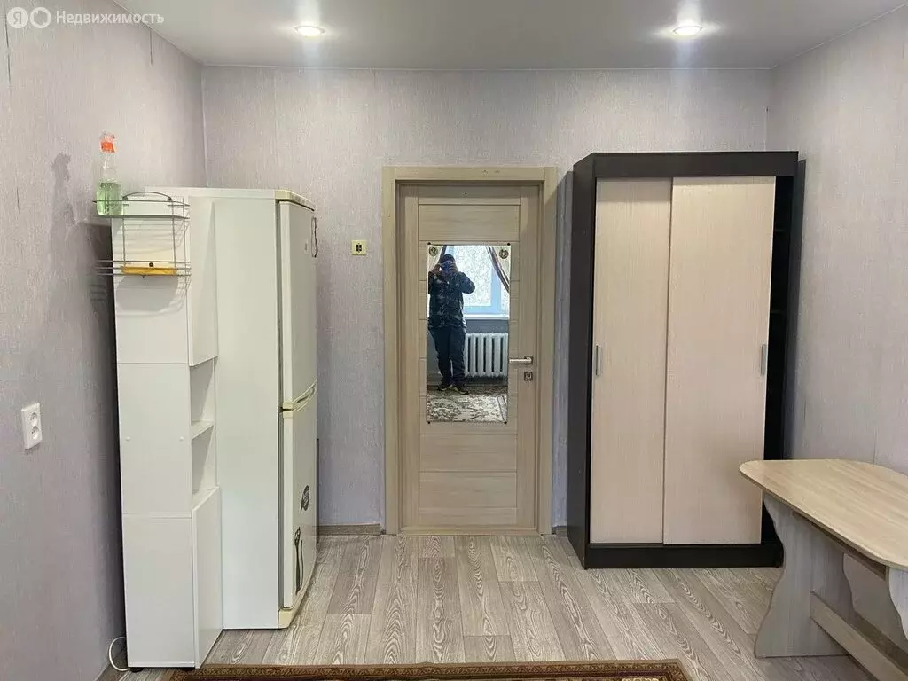 1к в 4-комнатной квартире (13 м) - Фото 0