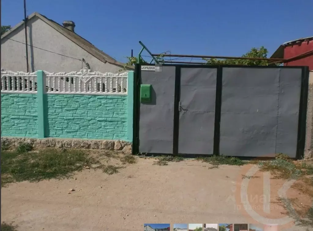 Дом в Крым, Черноморский район, Окуневское с/пос, с. Громово ул. ... - Фото 1