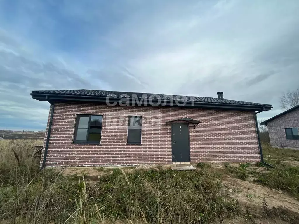 Дом в Смоленская область, Смоленский муниципальный округ, д. Быльники ... - Фото 1