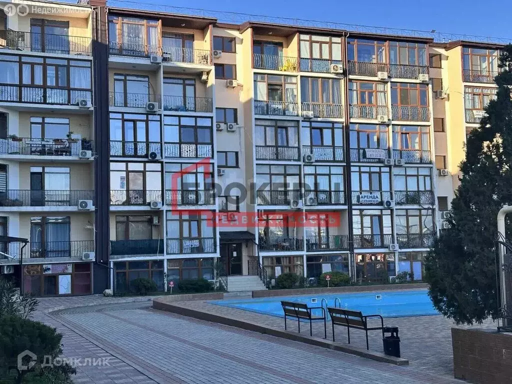 2-комнатная квартира: Севастополь, Рубежный проезд, 28 (66.8 м) - Фото 0