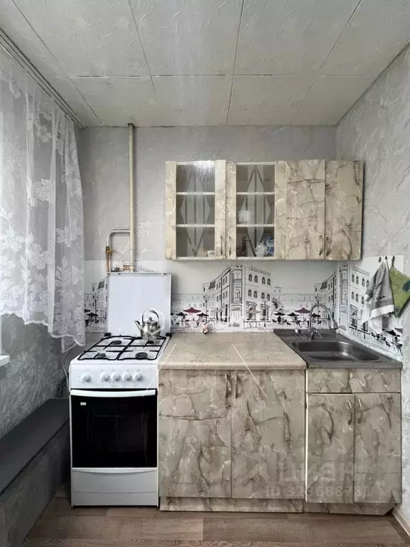 1-к кв. Челябинская область, Челябинск ул. Дзержинского, 83 (30.2 м) - Фото 2