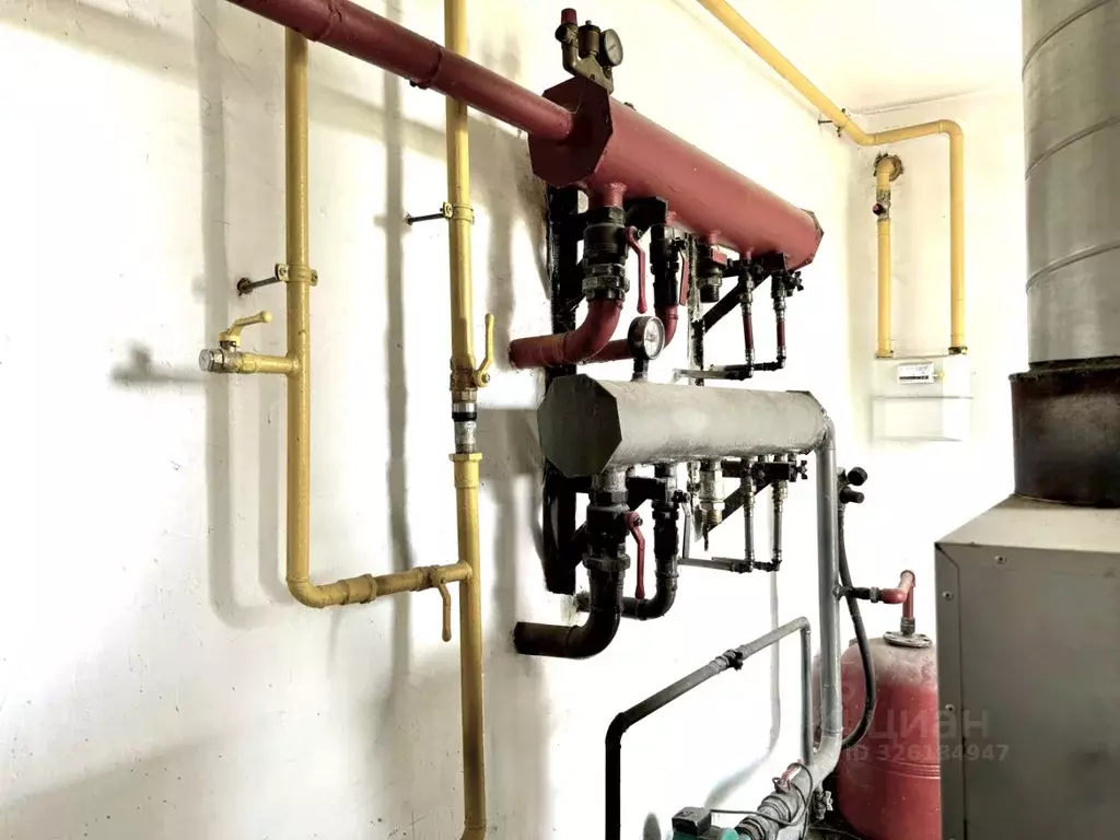 Производственное помещение в Свердловская область, Богданович Северная ... - Фото 1