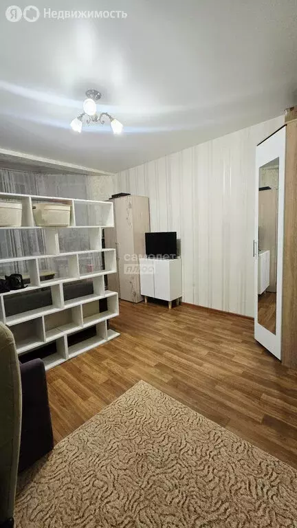 2-комнатная квартира: Каменск-Уральский, Железнодорожная улица, 40 ... - Фото 2