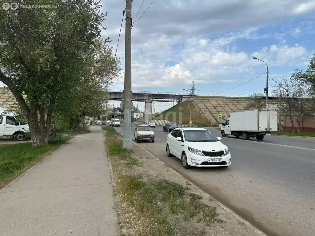 Участок в Астрахань, 1-я Контрольная улица (6 м) - Фото 0