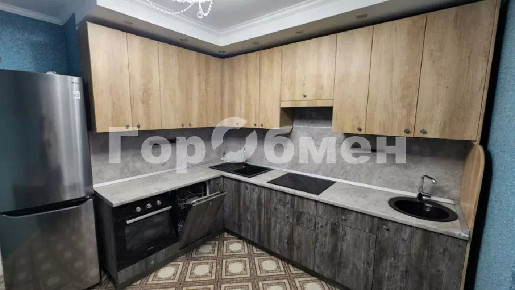 Продается 3-комнатная квартира - Фото 2