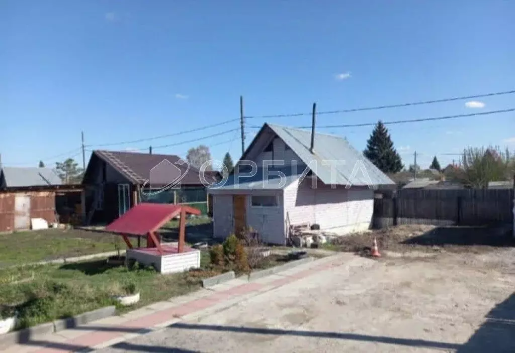 Дом в Тюменская область, Тюмень Подорожник СНТ, ул. Ягодная (30 м) - Фото 1