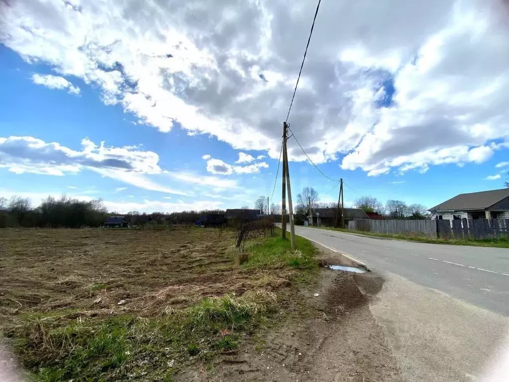 Участок в Ленинградская область, Волховский район, Усадищенское с/пос, ... - Фото 1