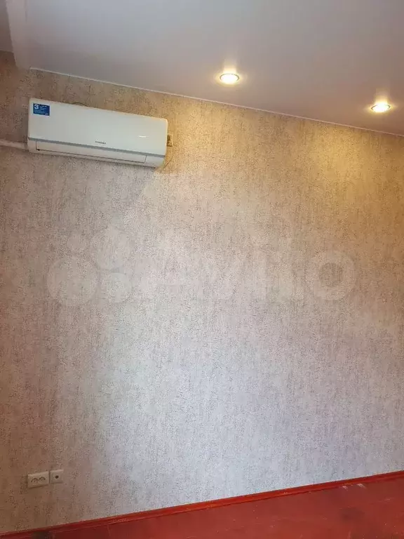 Комната 20 м в 3-к., 5/5 эт. - Фото 1