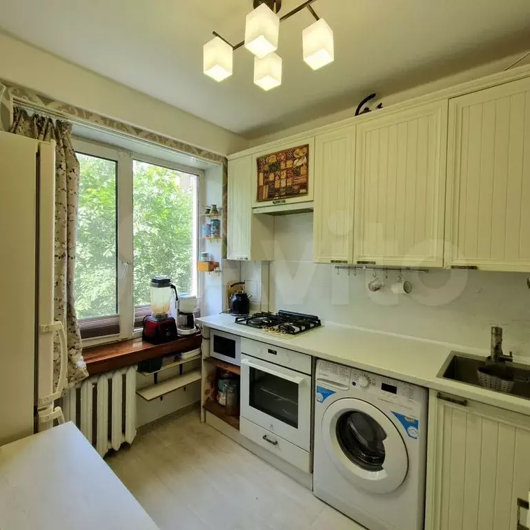 3-к. квартира, 56,8 м, 2/5 эт. - Фото 0