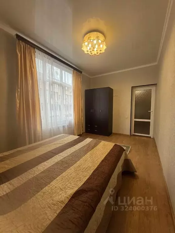 3-к кв. Краснодарский край, Сочи ул. Кирова, 125 (70.0 м) - Фото 2