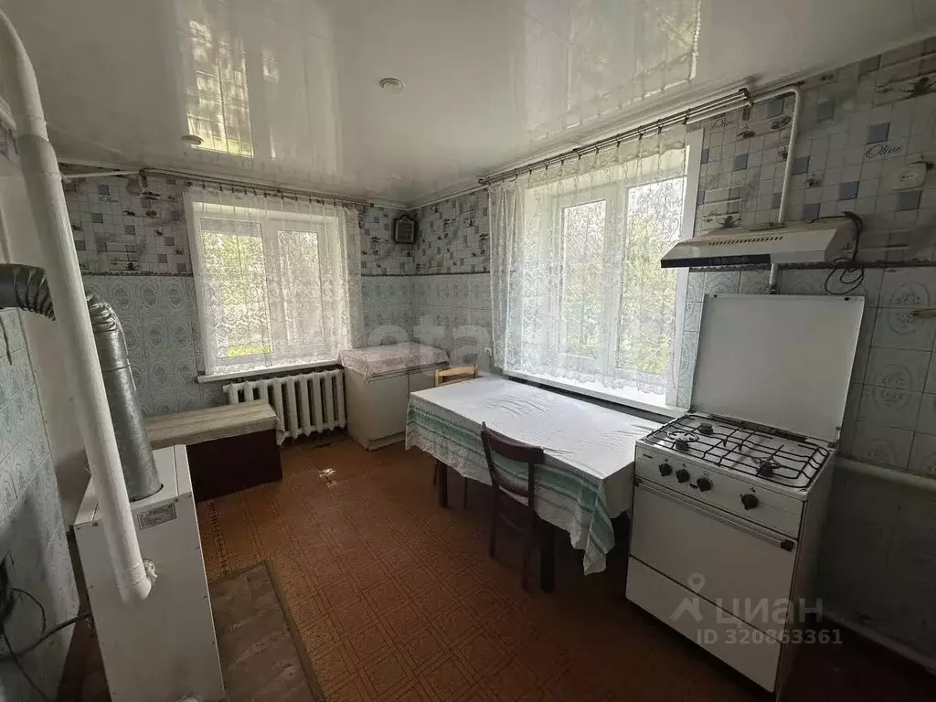 2-к кв. Липецкая область, Задонск ул. Бебеля, 28 (56.7 м) - Фото 1