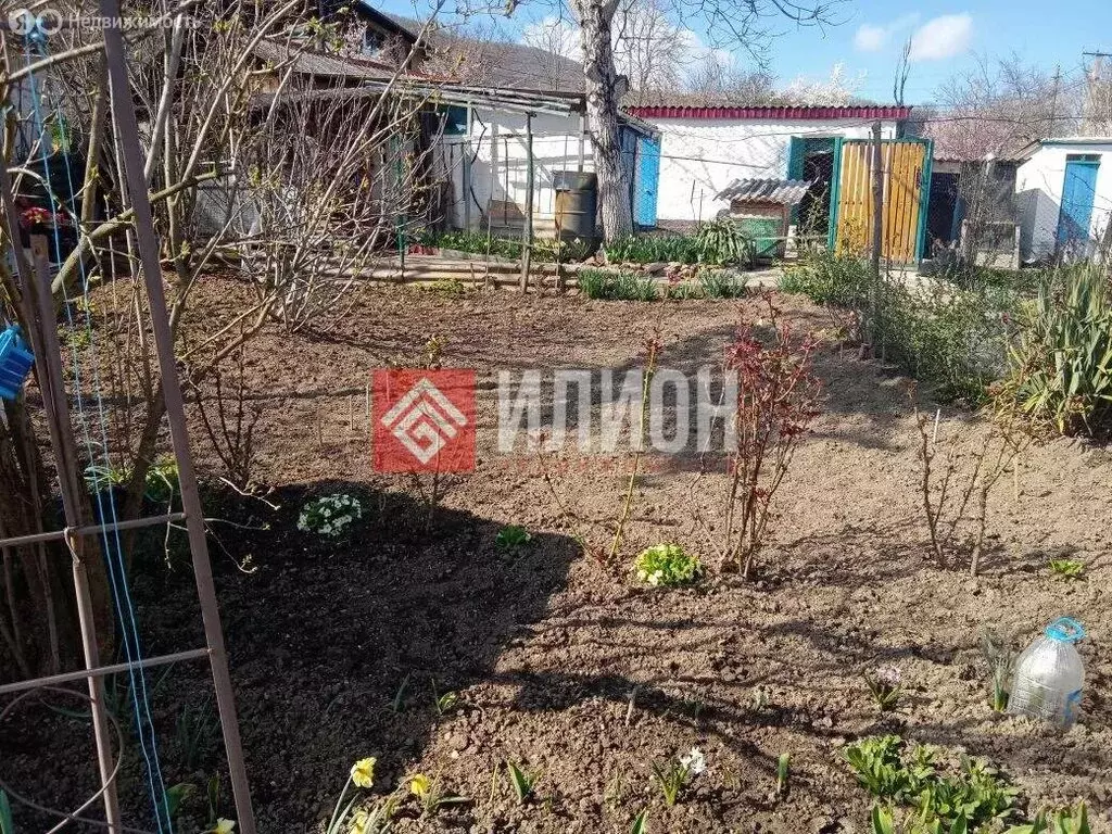 Дом в Бахчисарайский район, Голубинское сельское поселение, село ... - Фото 2