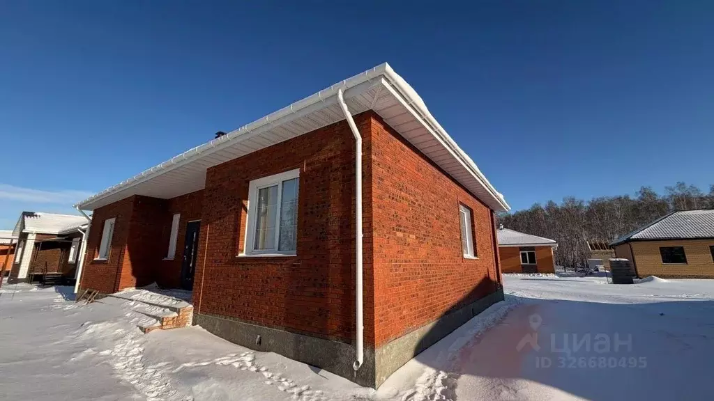 Дом в Омская область, Омский район, с. Пушкино ул. Ленина (121 м) - Фото 1