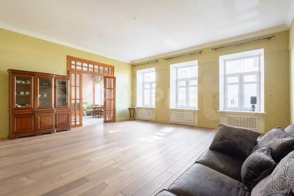 4-к. квартира, 161 м, 3/5 эт. - Фото 1