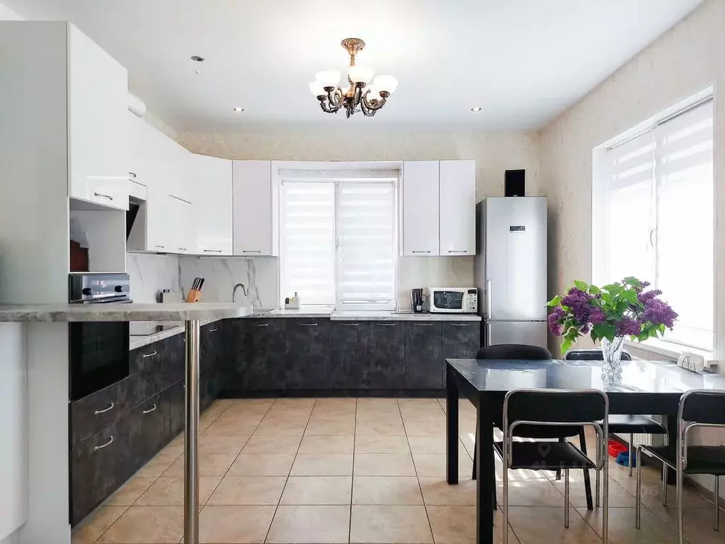 Дом в Калининградская область, Гурьевский муниципальный округ, пос. ... - Фото 1