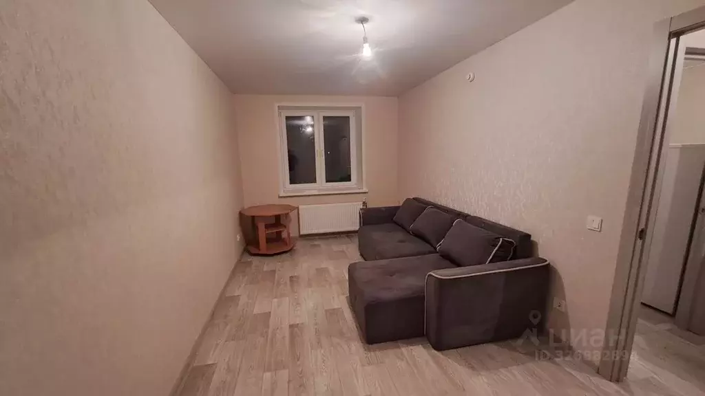 1-к кв. Саратовская область, Энгельс Волжский просп., 63А (30.0 м) - Фото 1