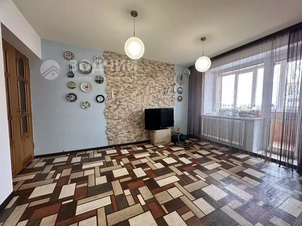 3-к кв. Чувашия, Чебоксары ул. Энтузиастов, 23 (69.6 м) - Фото 1