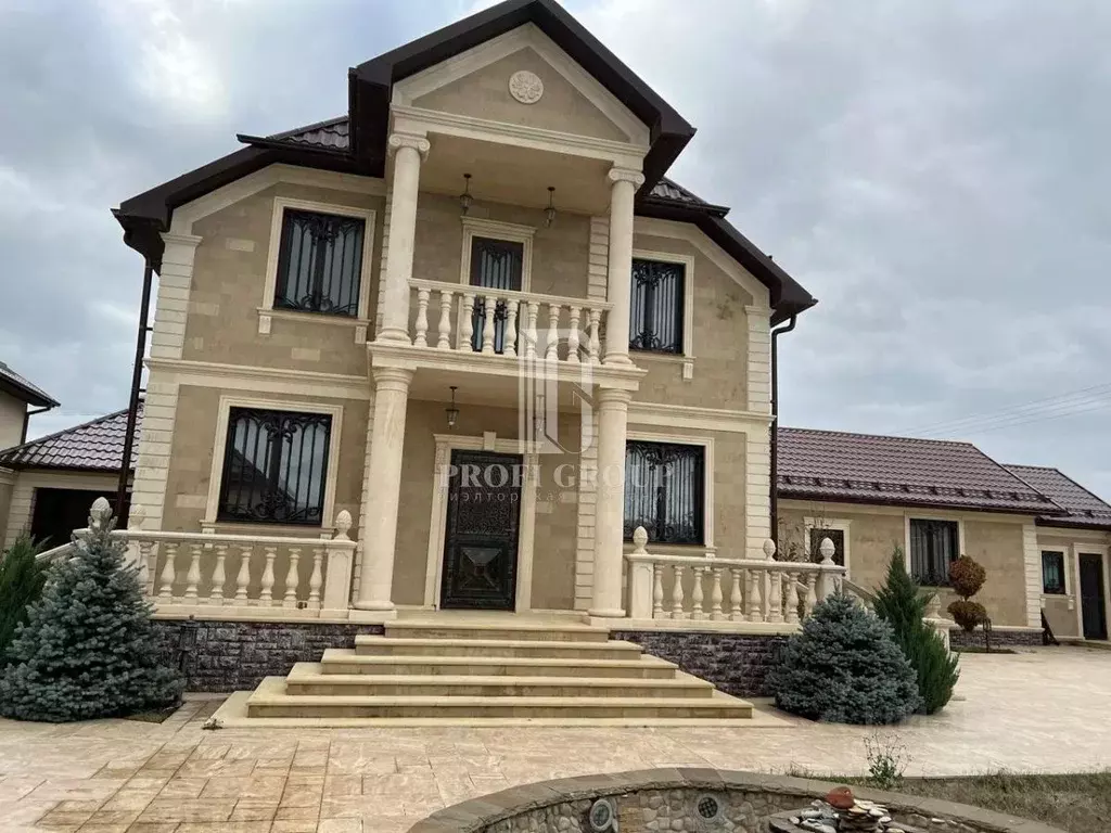 Дом в Дагестан, Махачкала ш. Федеральное, 180А (300 м) - Фото 1