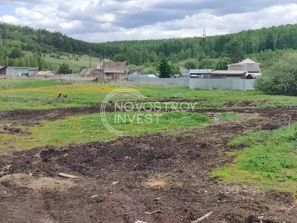 Участок в Красноярский край, Емельяновский район, с. Шуваево Зеленая ... - Фото 0