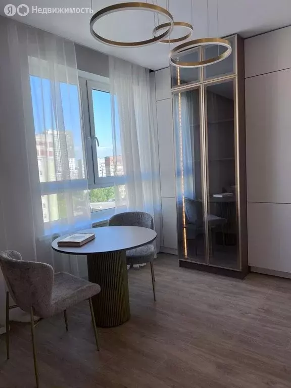 1-комнатная квартира: Калининград, улица Генерала Челнокова, 27 (51 м) - Фото 2