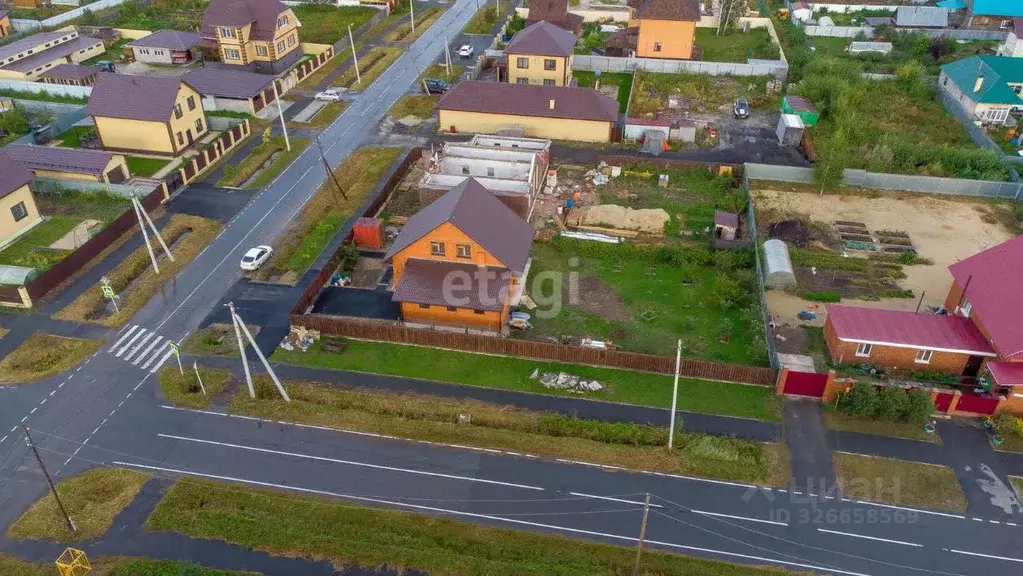 Дом в Тюменская область, Тюмень Казарово мкр, ул. Булата Сулейманова ... - Фото 1