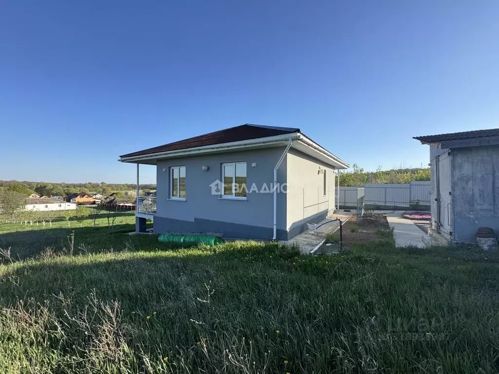 Дом в Белгородская область, Яковлевский муниципальный округ, с. ... - Фото 0