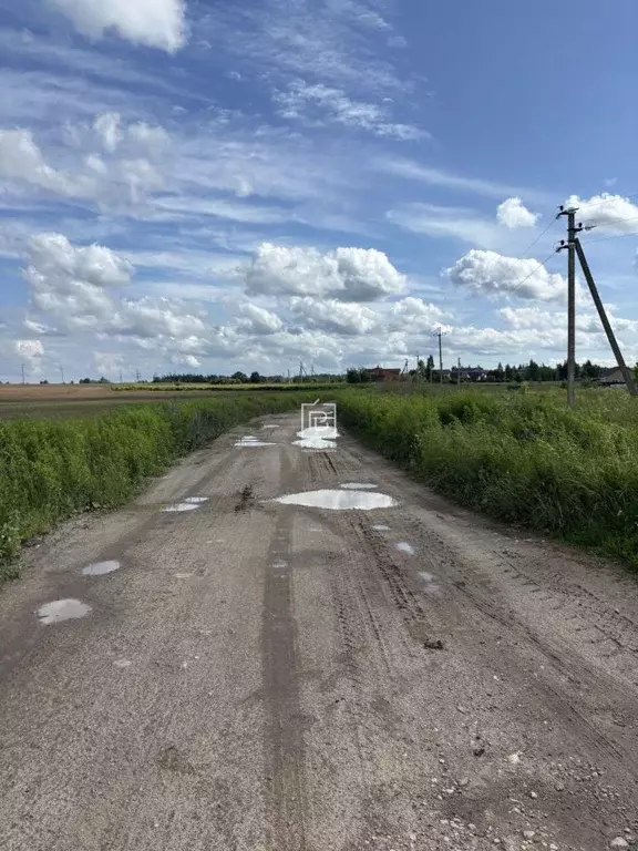 Участок в Калужская область, Калуга городской округ, д. Тинино ул. ... - Фото 2