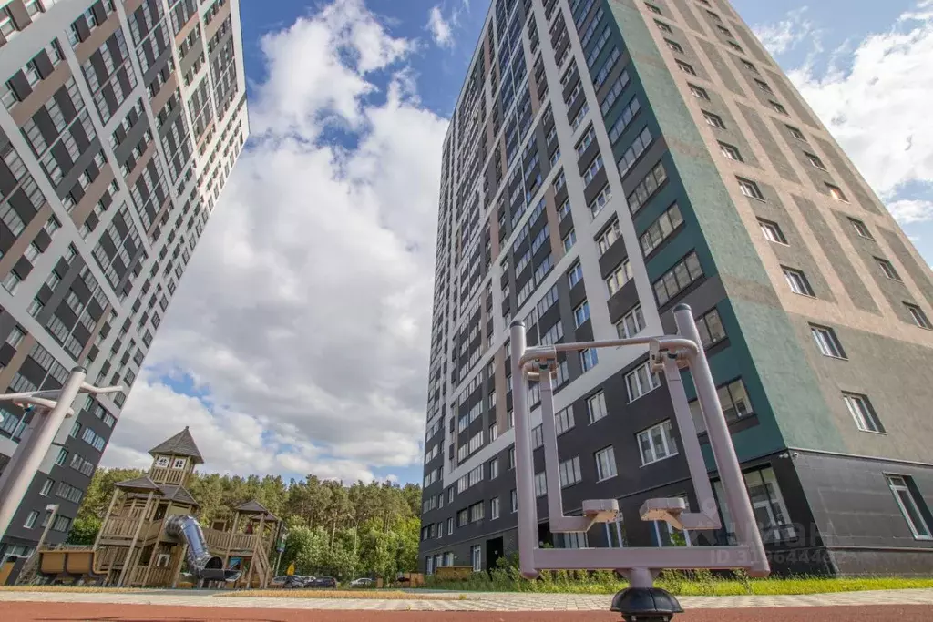 1-к кв. Свердловская область, Екатеринбург ул. Отрадная, 1 (50.6 м) - Фото 0