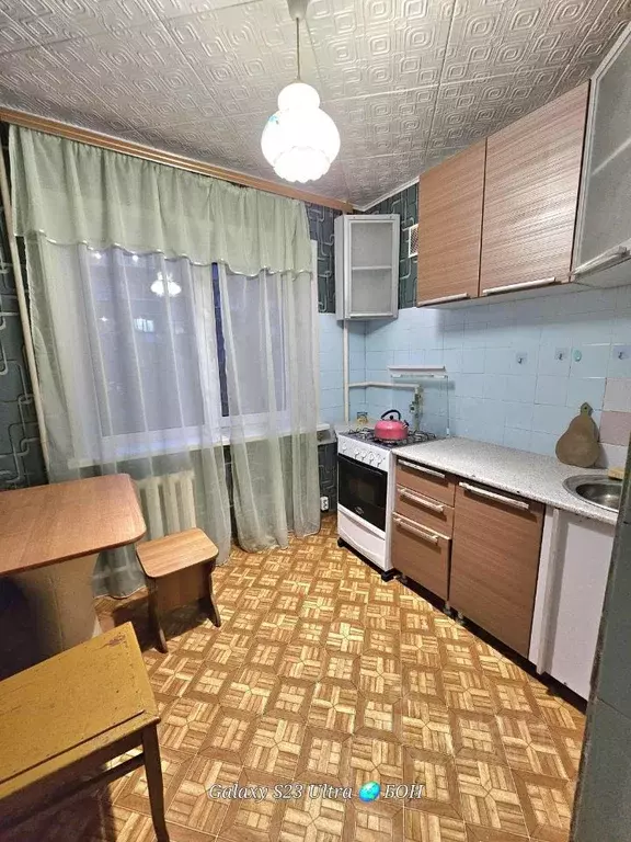 2-к кв. Саратовская область, Балаково Волжская ул., 1 (47.0 м) - Фото 1