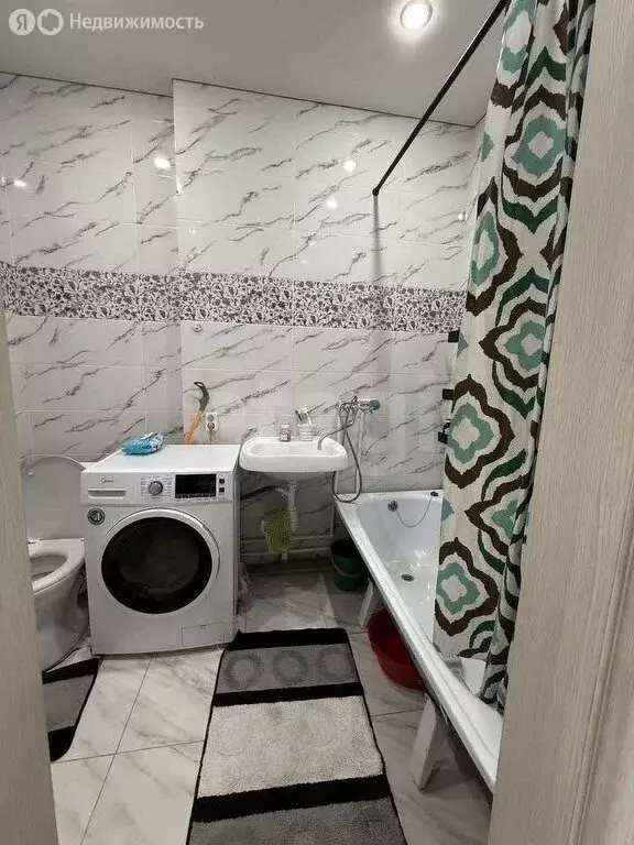 1-комнатная квартира: Абакан, улица Крылова, 46 (39 м) - Фото 1