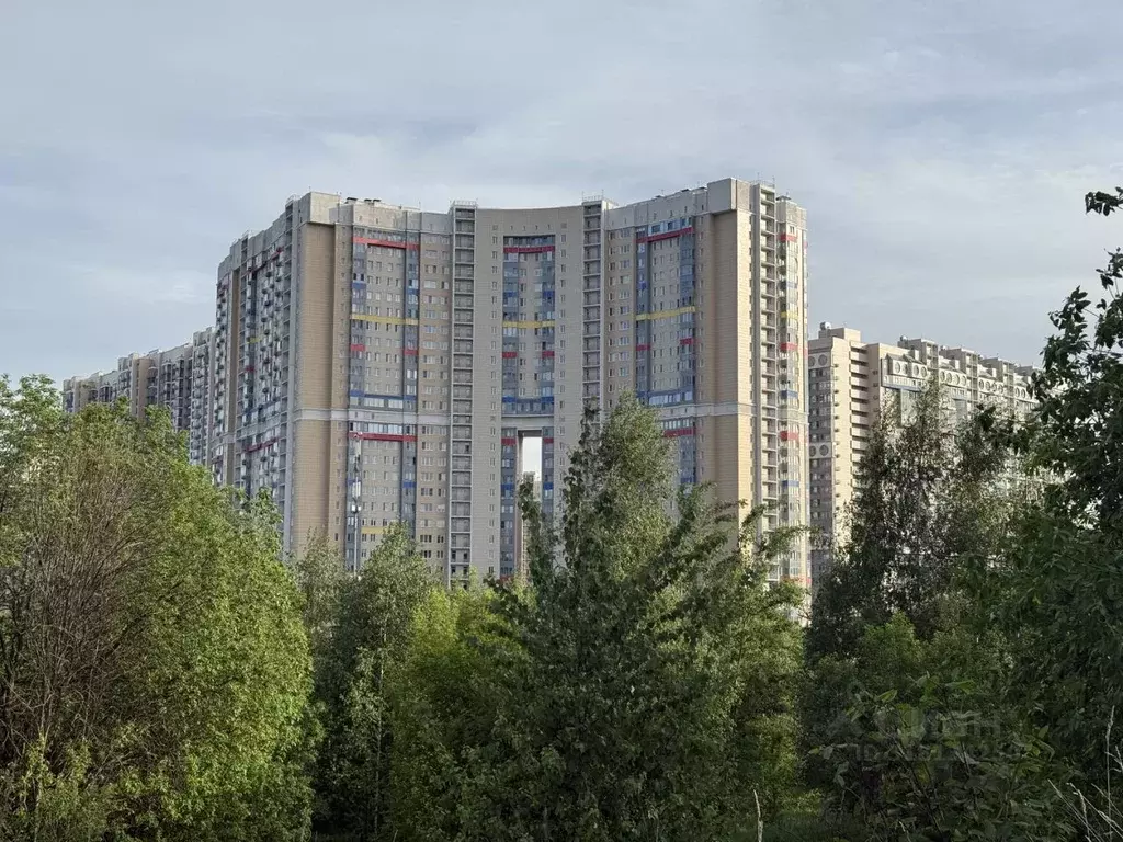 2-к кв. Московская область, Красногорск ул. Спасская, 1к1 (66.9 м) - Фото 0