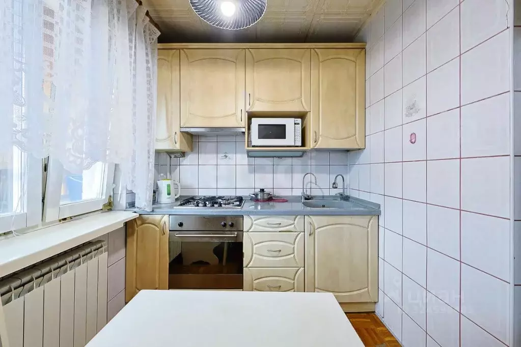 3-к кв. Калининградская область, Калининград Батальная ул., 83 (64.5 ... - Фото 1